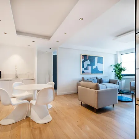 Notch In Kolonaki Apartment Athens